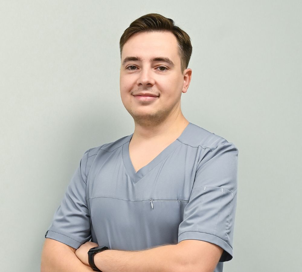 dr Adam Dębowski